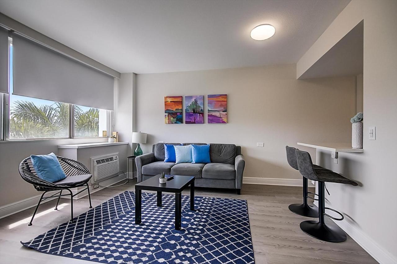 Апартаменти Frontdesk The Wayland Apts Downtown St Pete Сент-Пітерсбург Екстер'єр фото